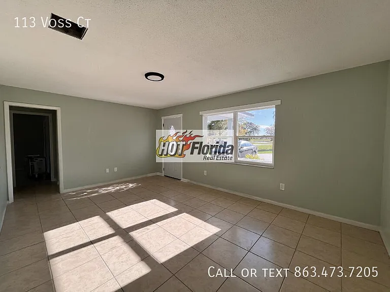 113 Voss Ct — Photo 3