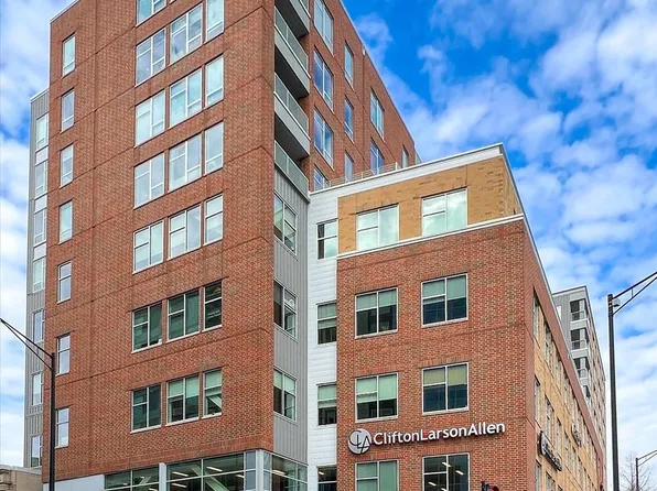 301 N Neil St #808-809, Champaign, IL 61820