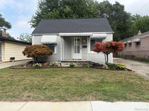 23122 Davey Ave, Hazel Park, MI 48030