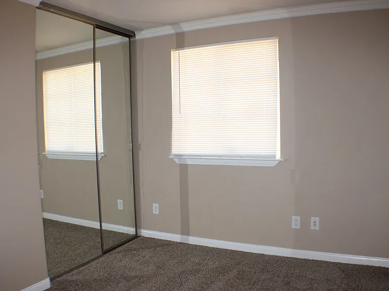 8144 Fernwood Ave — Photo 13