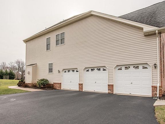 4th image of 1613 Big Timber Ct