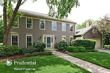 710 Meridian Ct photo 1