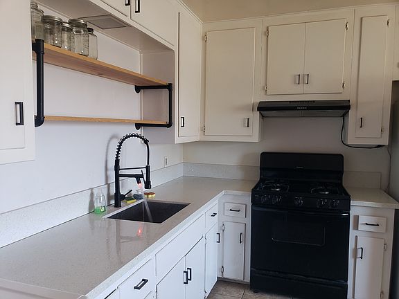 2nd image of 7265 Saranac St