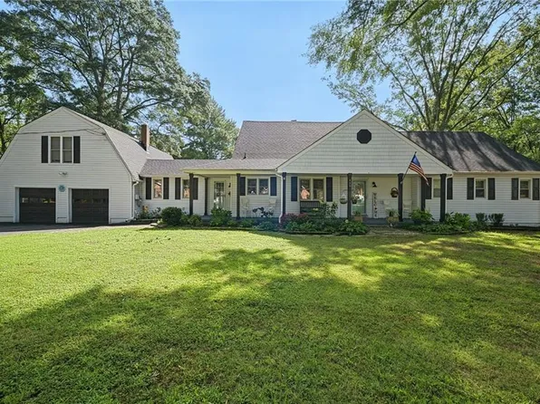429 Warrick Rd, Chesapeake, VA 23322