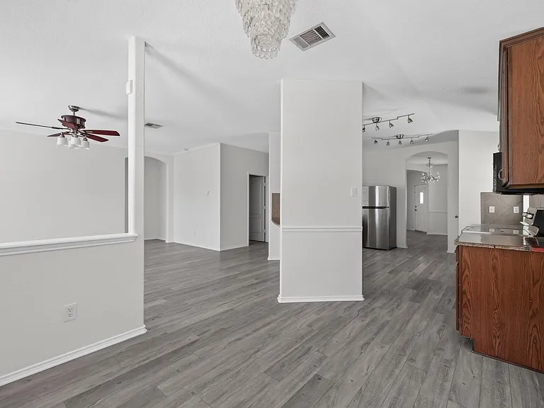 315 Waterlily Way — Photo 15