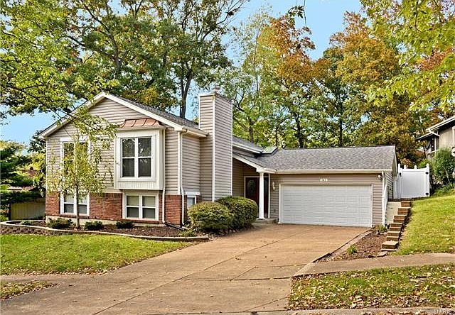 1st image of 141 Holly Garden Dr