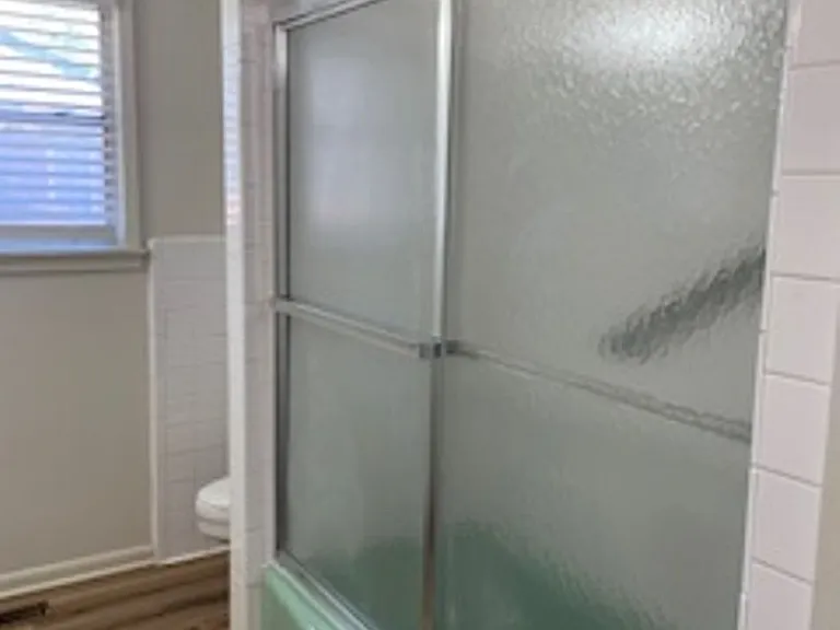 1025 W Sloan St — Photo 11