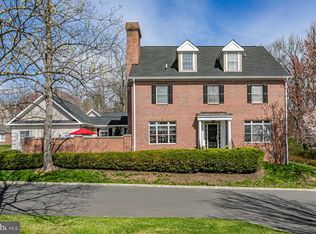 25 Governors Ln, Princeton, NJ