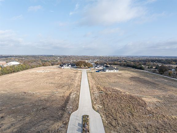 2nd image of 300 American Pharoah Ln