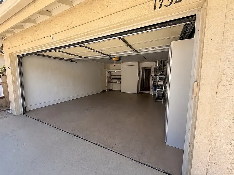 1732 Sea Pines Rd — Photo 8