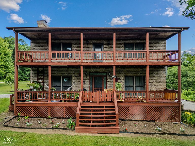 Listing photo 5