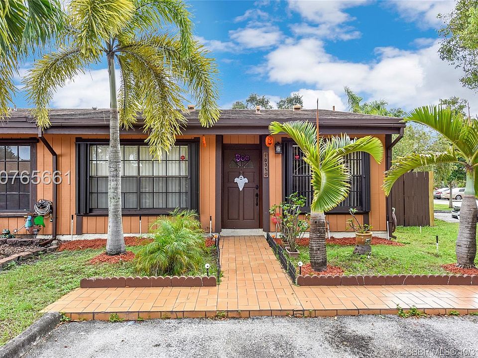 1st image of 10350 Mango Ct