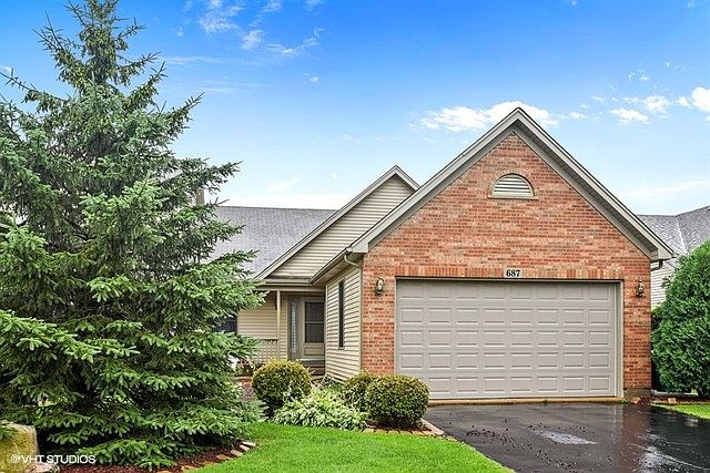 1st image of 687 Hampshire Dr