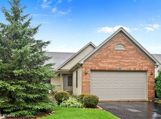 687 Hampshire Dr, Hampshire, IL 60140