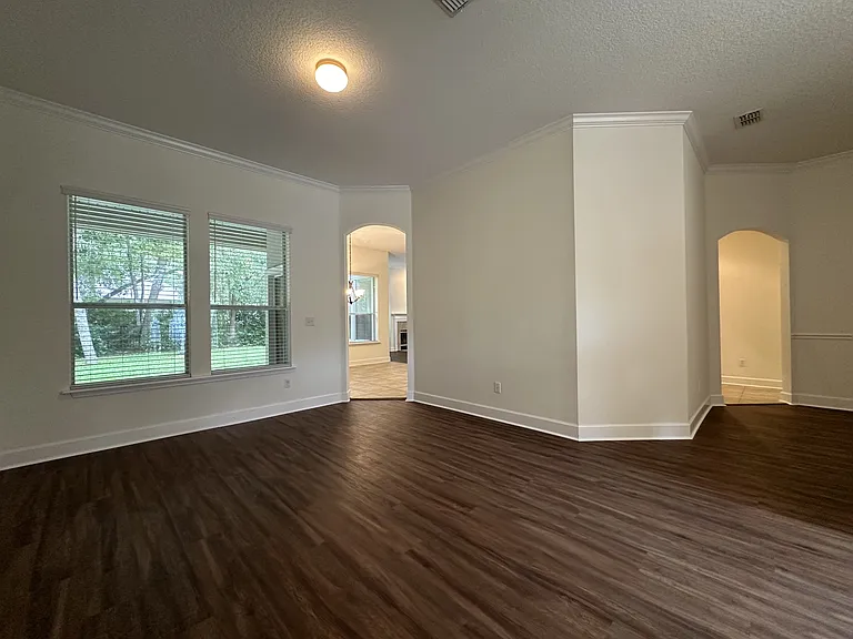 5204 Comfort Ct — Photo 17
