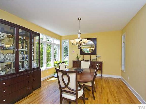 4th image of 115 Bradwyck Dr