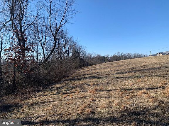 4th image of Black Oak Rd