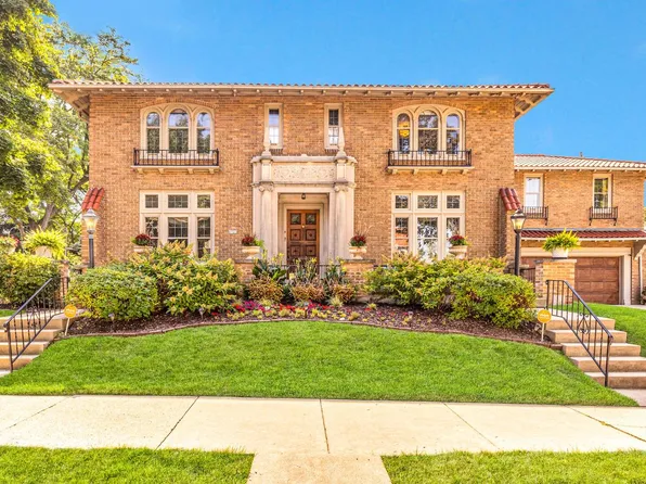 2723 East Edgewood AVENUE, Milwaukee, WI 53211