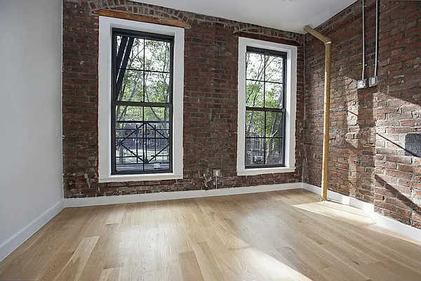 Rented by REAL New York | media 5