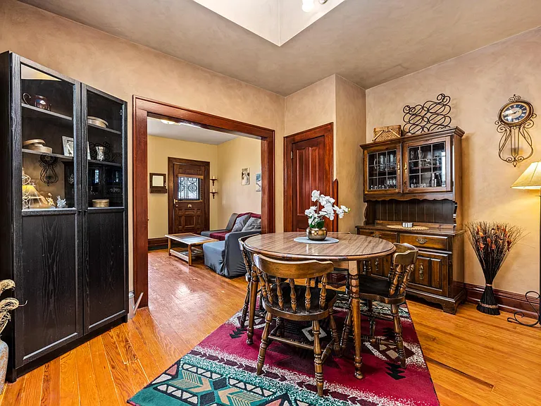 141 W Archer Pl — Photo 7