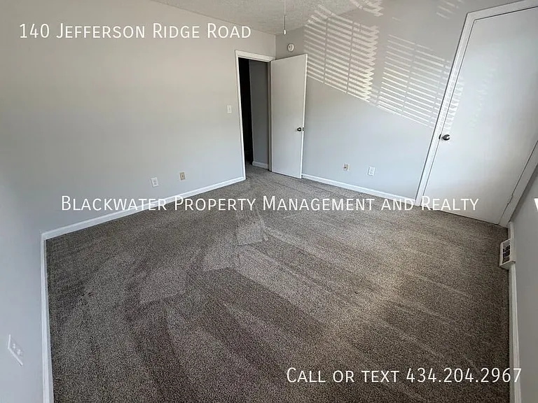 140 Jefferson Ridge Rd — Photo 6