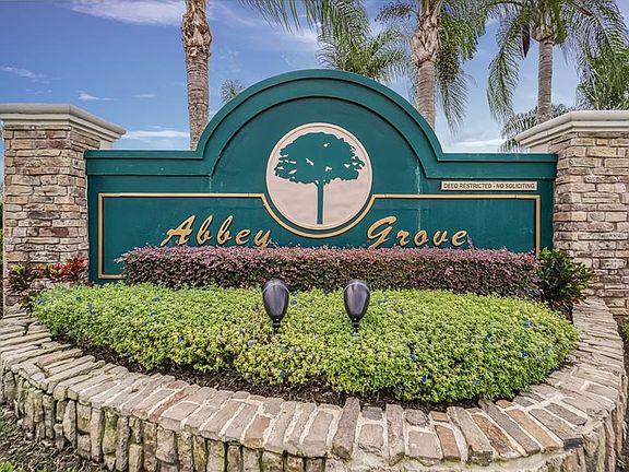 4th image of 2806 Abbey Grove Dr