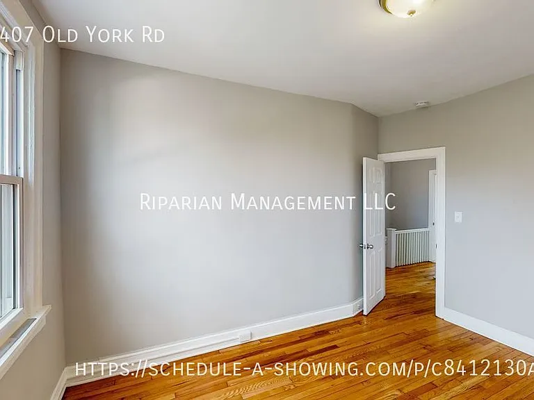 4407 Old York Rd — Photo 15