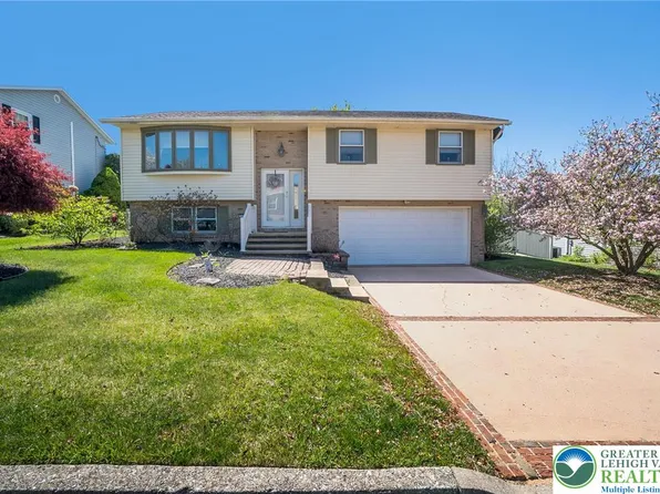 3336 Barklay Rd, Whitehall, PA 18052