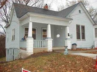 107 N Carter St, Clinton, MO 64735