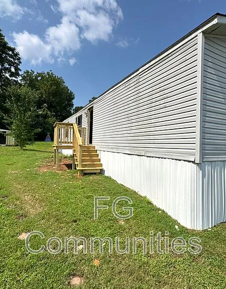 3160 Dunn St #55 — Photo 6