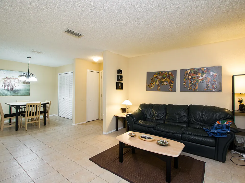 3705 SW 27th St #228