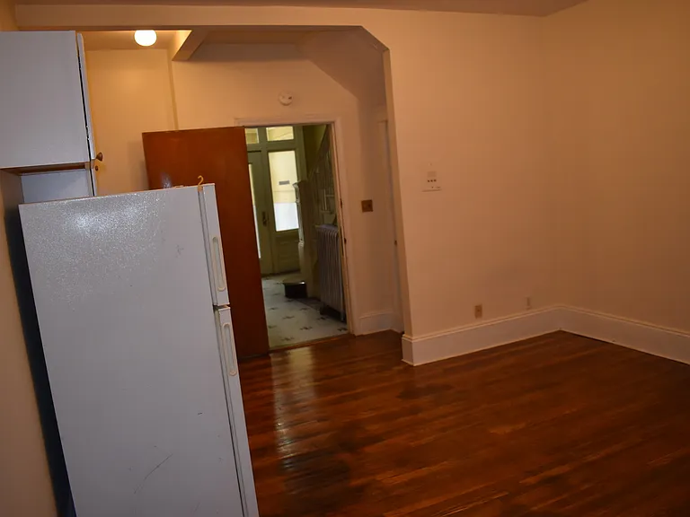 12 Fuller St #2 — Photo 17