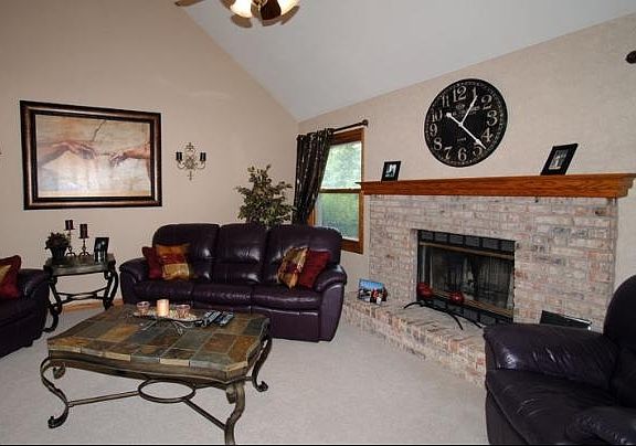 2nd image of W167N10911 Carrington Cir