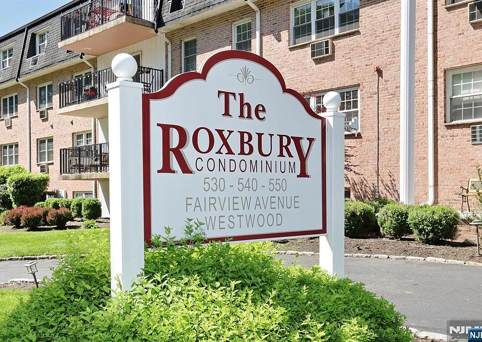 1st image of 550 Fairview Ave APT 302
