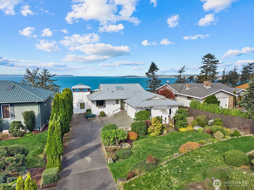 1818 Seaview Avenue, Coupeville, WA 98239 | Zillow