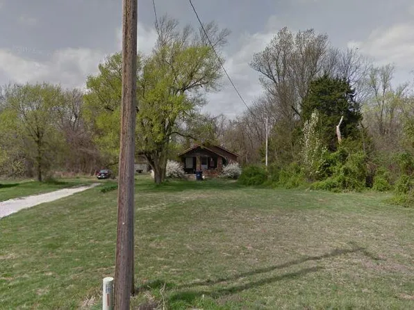 3983 S Farm Road 103, Brookline, MO 65619