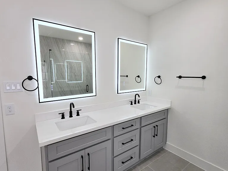 2706 Nagle St — Photo 19