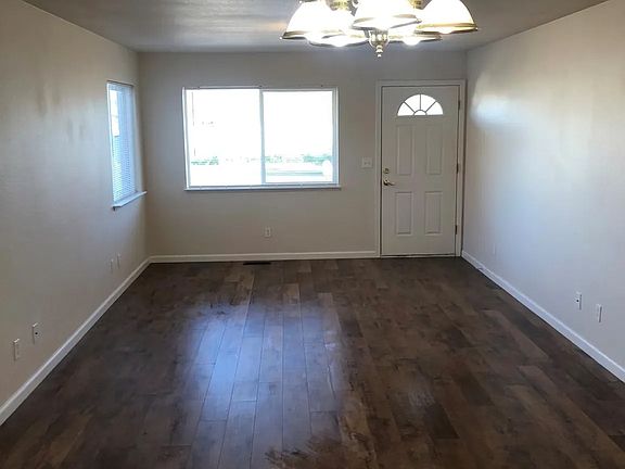 3rd image of 205 E A St #205