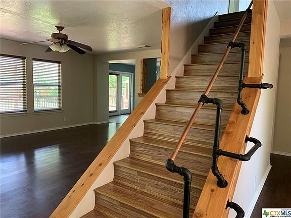 4th image of 397 Copper Path Dr