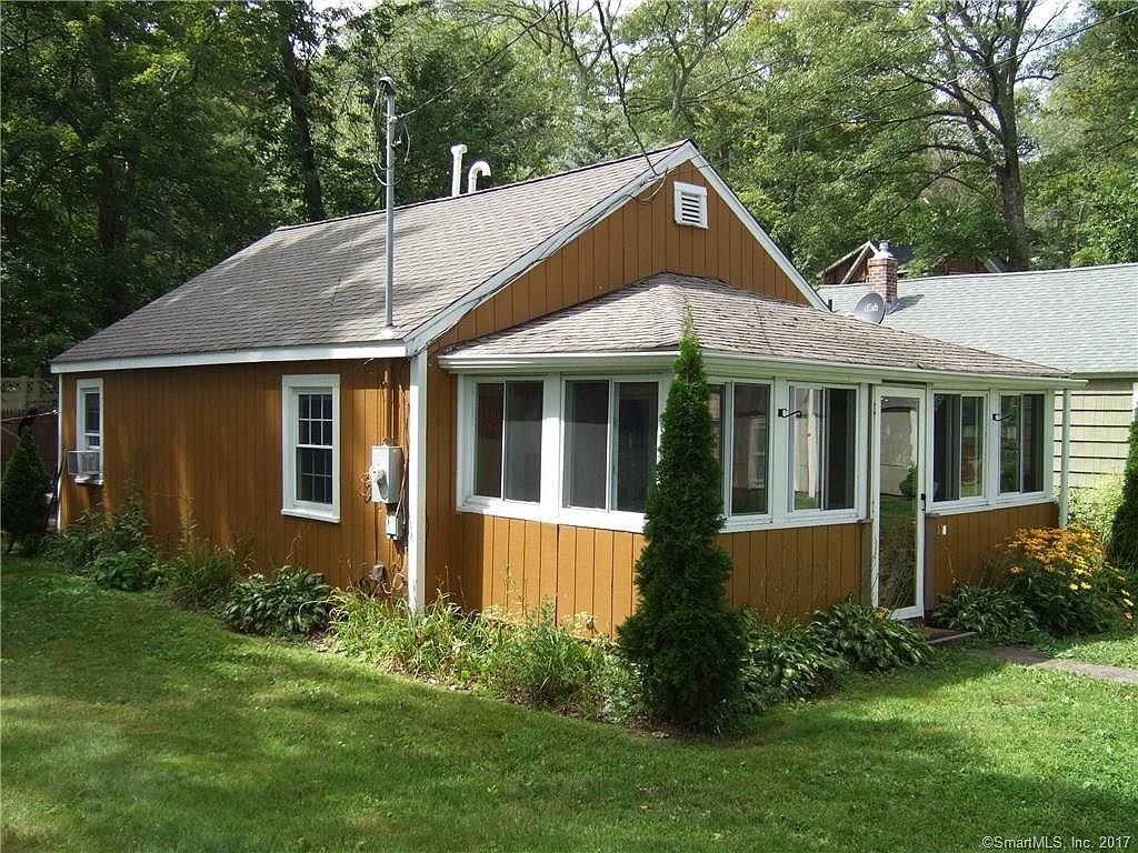 41 Lake Dr, East Hampton, CT 06424 Zillow