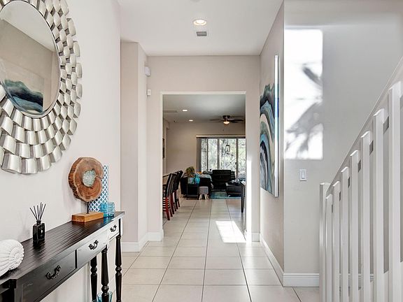 5th image of 495 NE Abaca Way #495