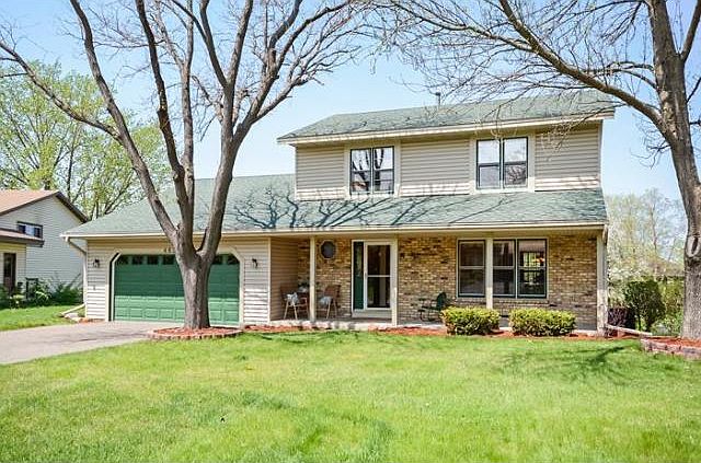 1st image of 4605 Forestview Ln N