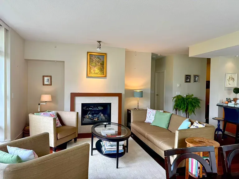 6015 Iona Dr #400 — Photo 21