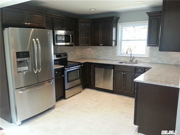 5th image of 5 Warren St