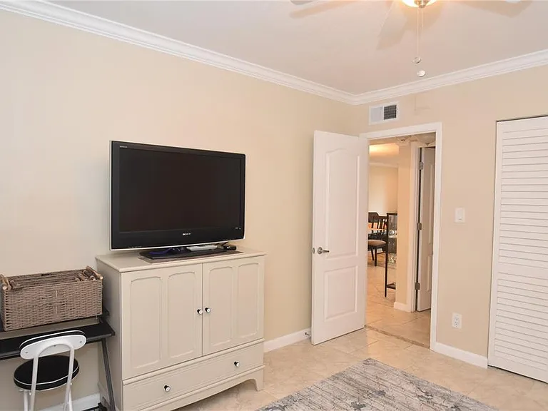 3700 S Osprey Ave #315 — Photo 15