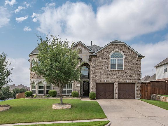3rd image of 3624 Bahama Dr
