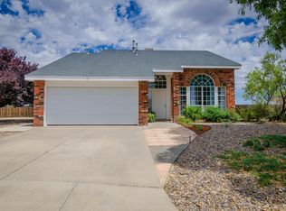 11 Buckbrush Pl, Los Lunas, NM 87031