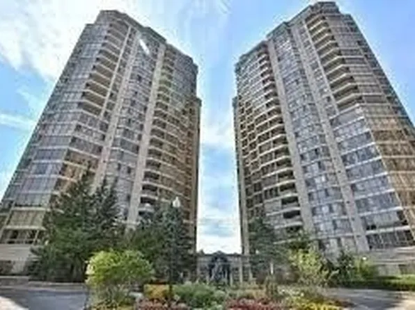 25 Kingsbridge Garden Cir, Mississauga, ON