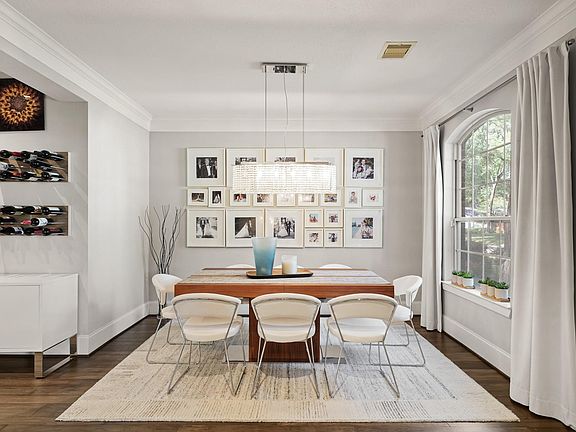 4th image of 14855 Perthshire Rd