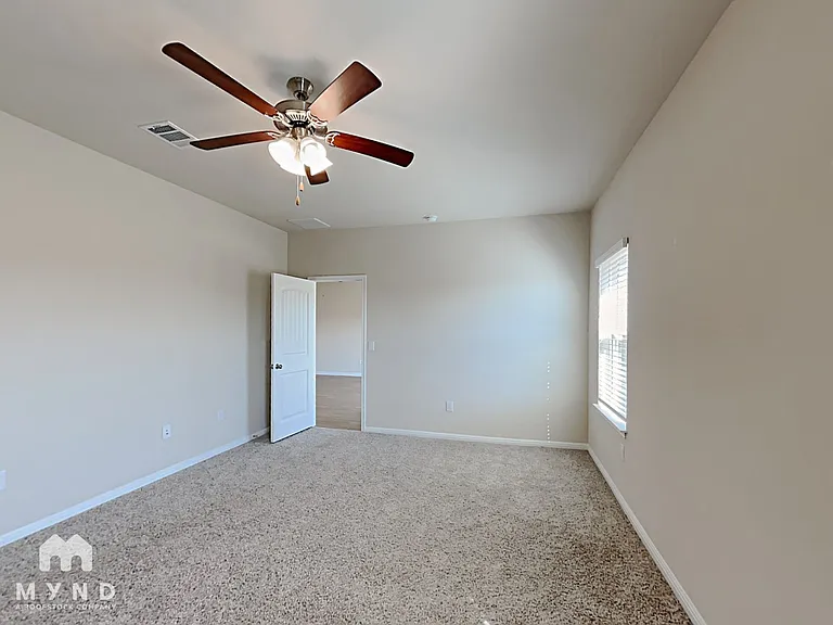 2444 Lobo Landing Cv — Photo 13
